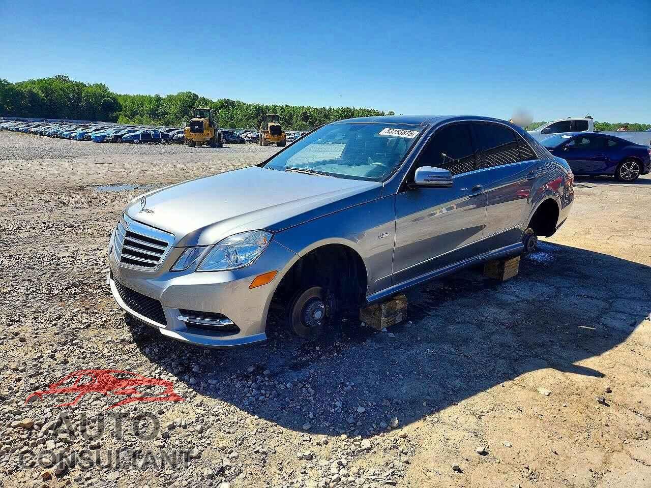 MERCEDES-BENZ E-CLASS 2012 - WDDHF5KB4CA544731
