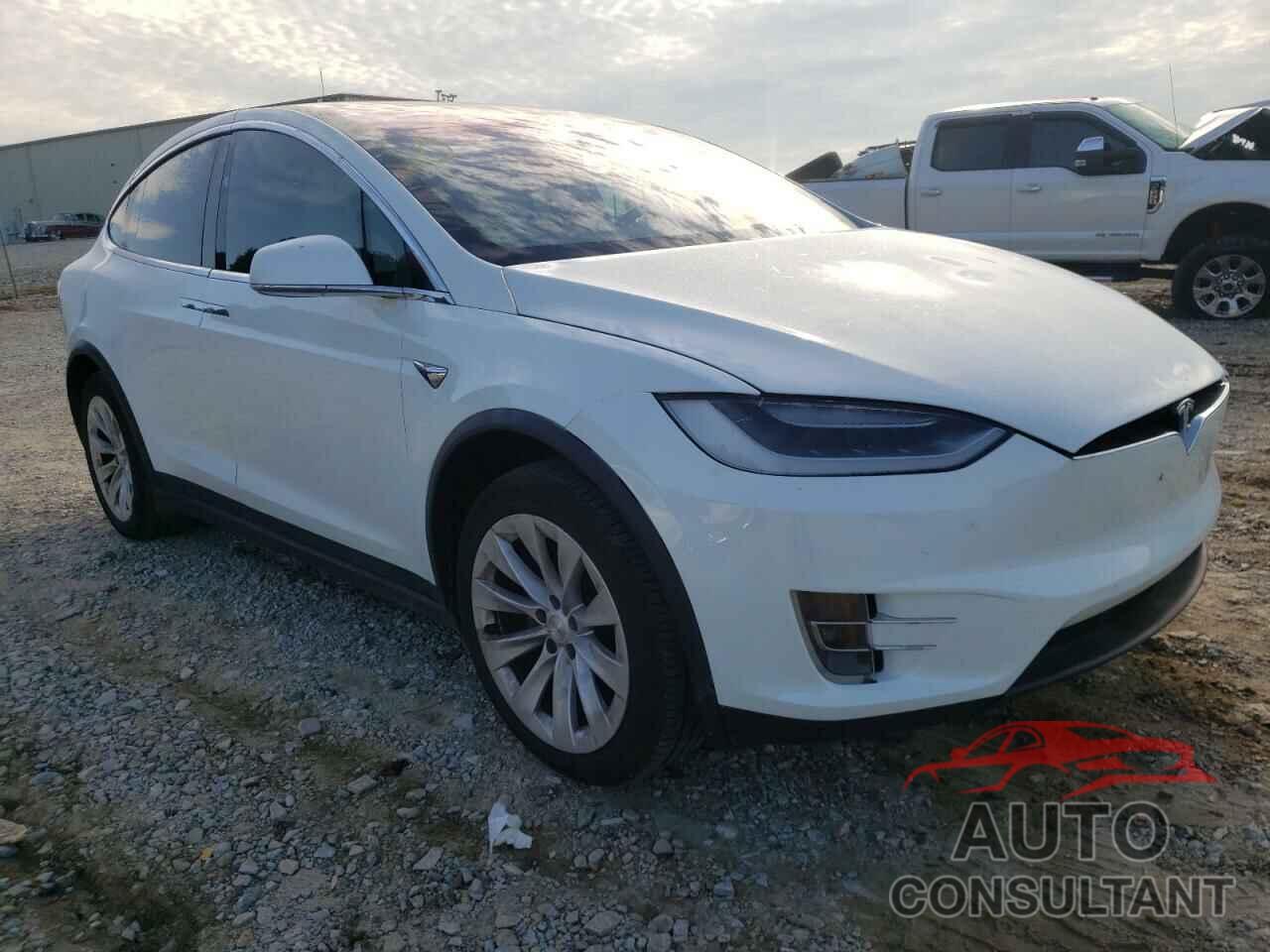 TESLA MODEL X 2018 - 5YJXCDE21JF113966