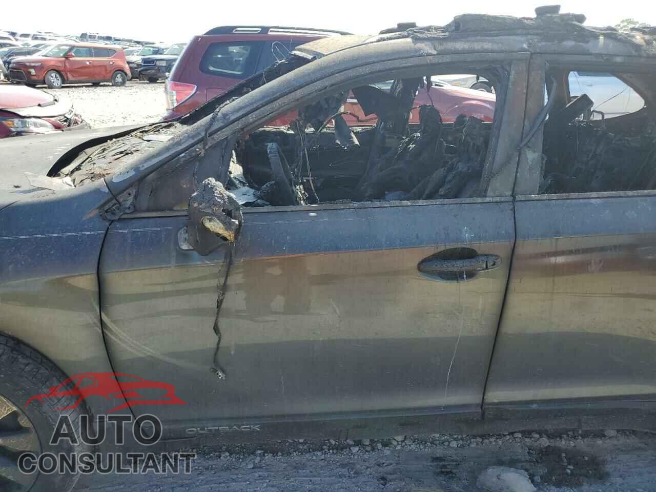 SUBARU OUTBACK 2017 - 4S4BSANC2H3342275