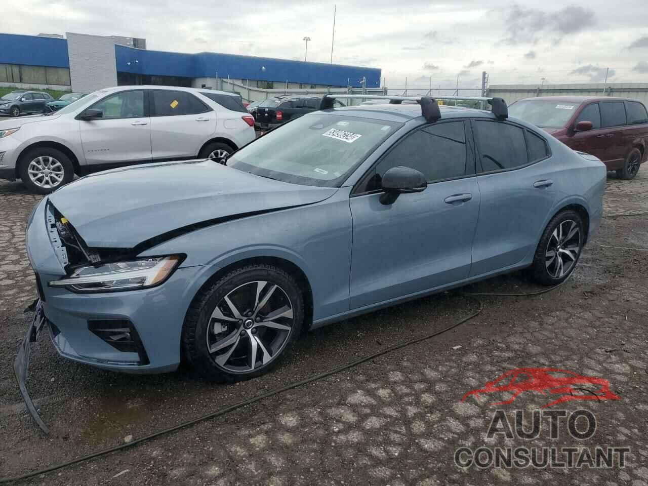 VOLVO S60 CORE 2023 - 7JRL12TK3PG244618