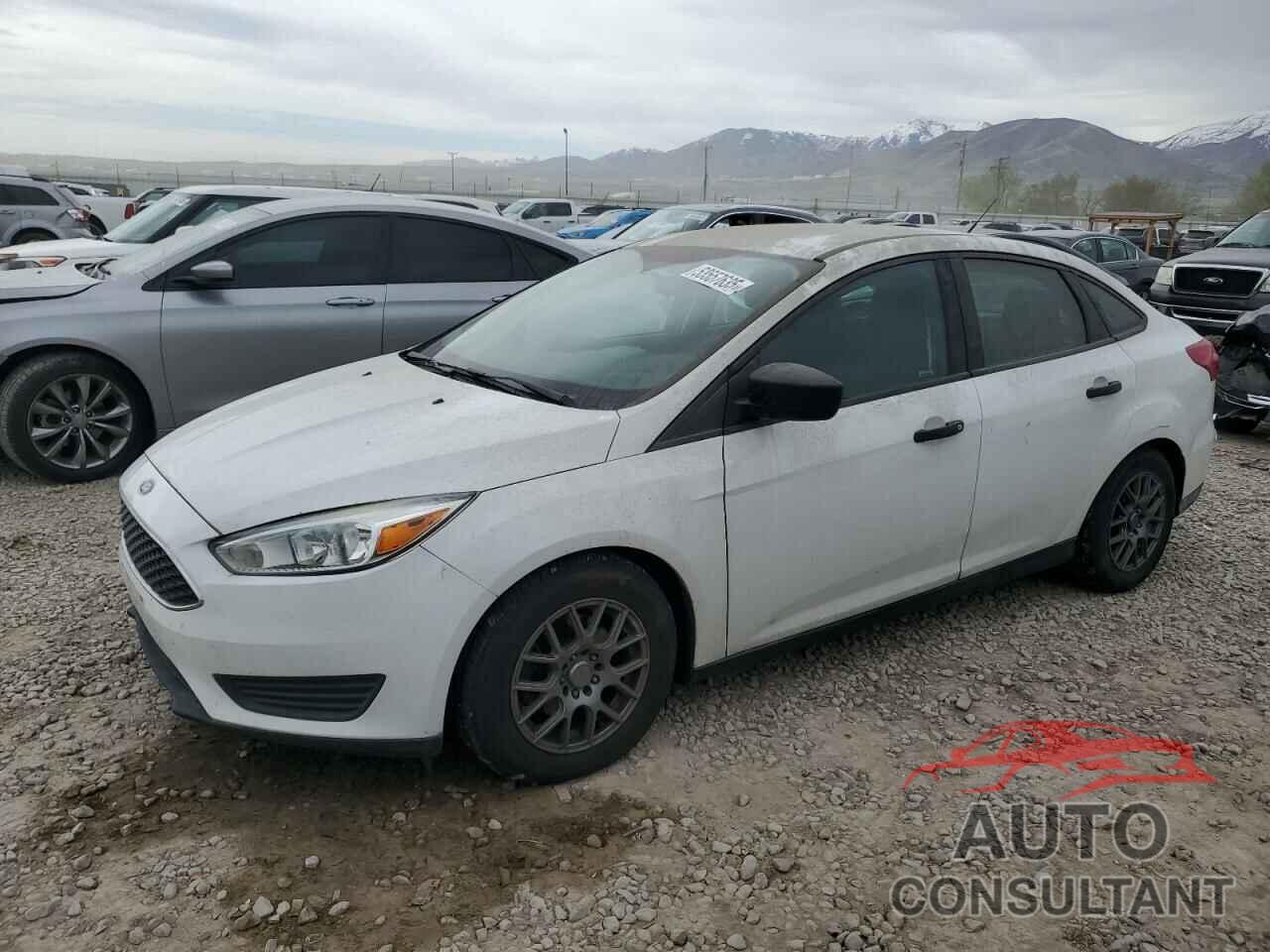 FORD FOCUS 2015 - 1FADP3E2XFL324143