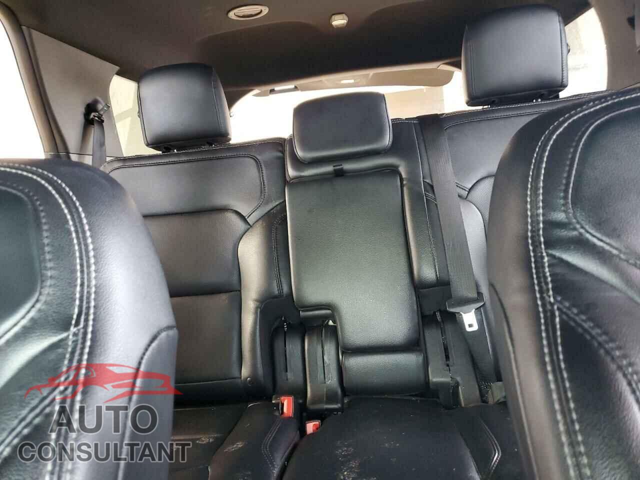 FORD EXPLORER 2019 - 1FM5K8F85KGB17073
