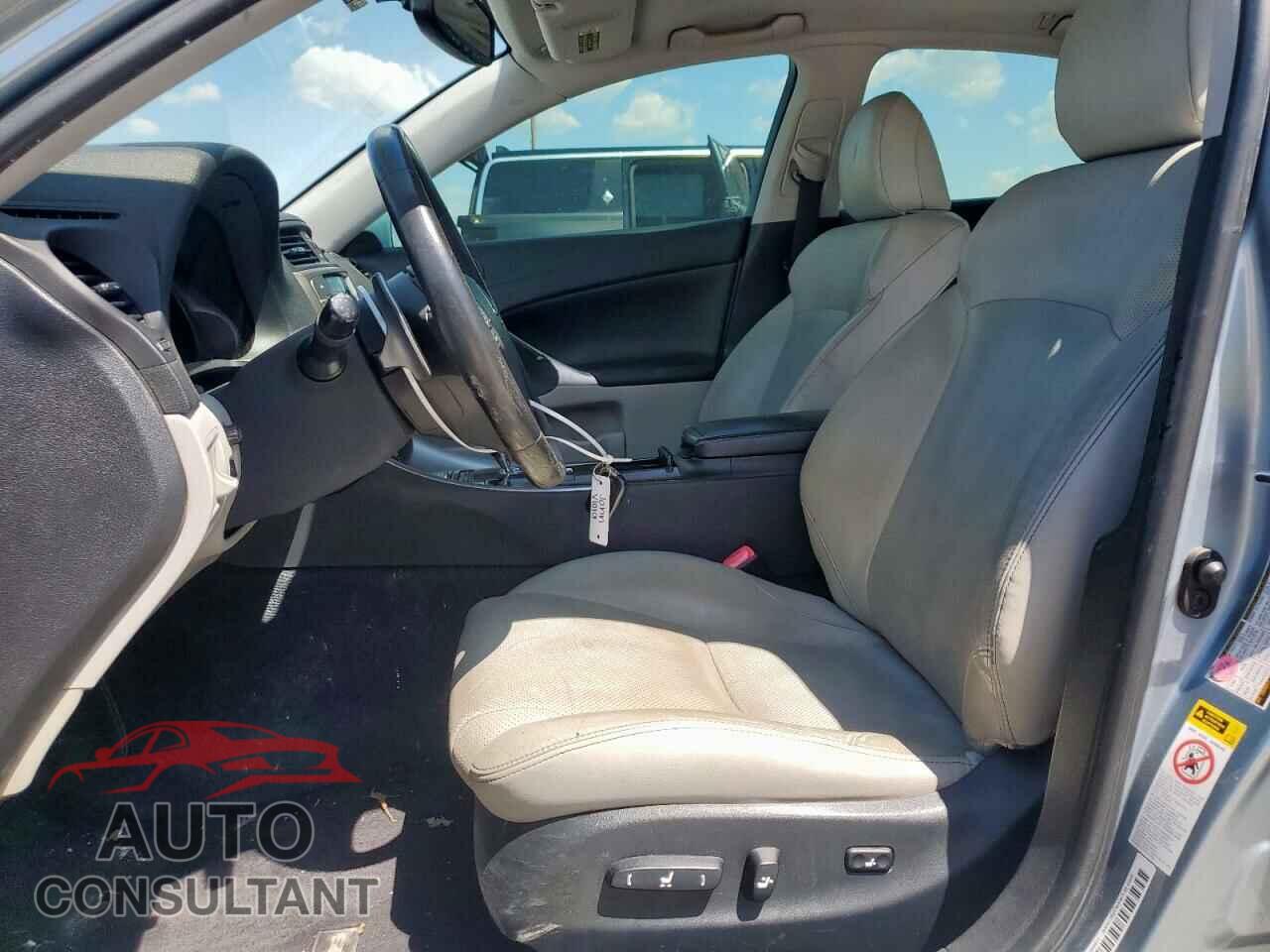 LEXUS IS 2010 - JTHBF5C23A5122498