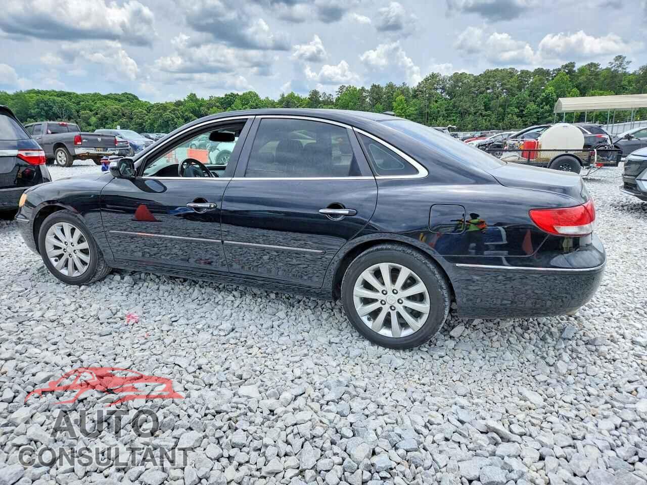 HYUNDAI AZERA 2010 - KMHFC4DF6AA512263