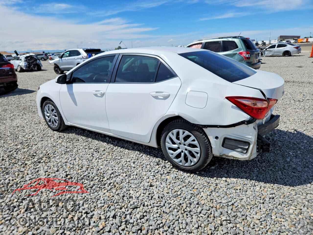 TOYOTA COROLLA 2017 - 2T1BURHE4HC856162