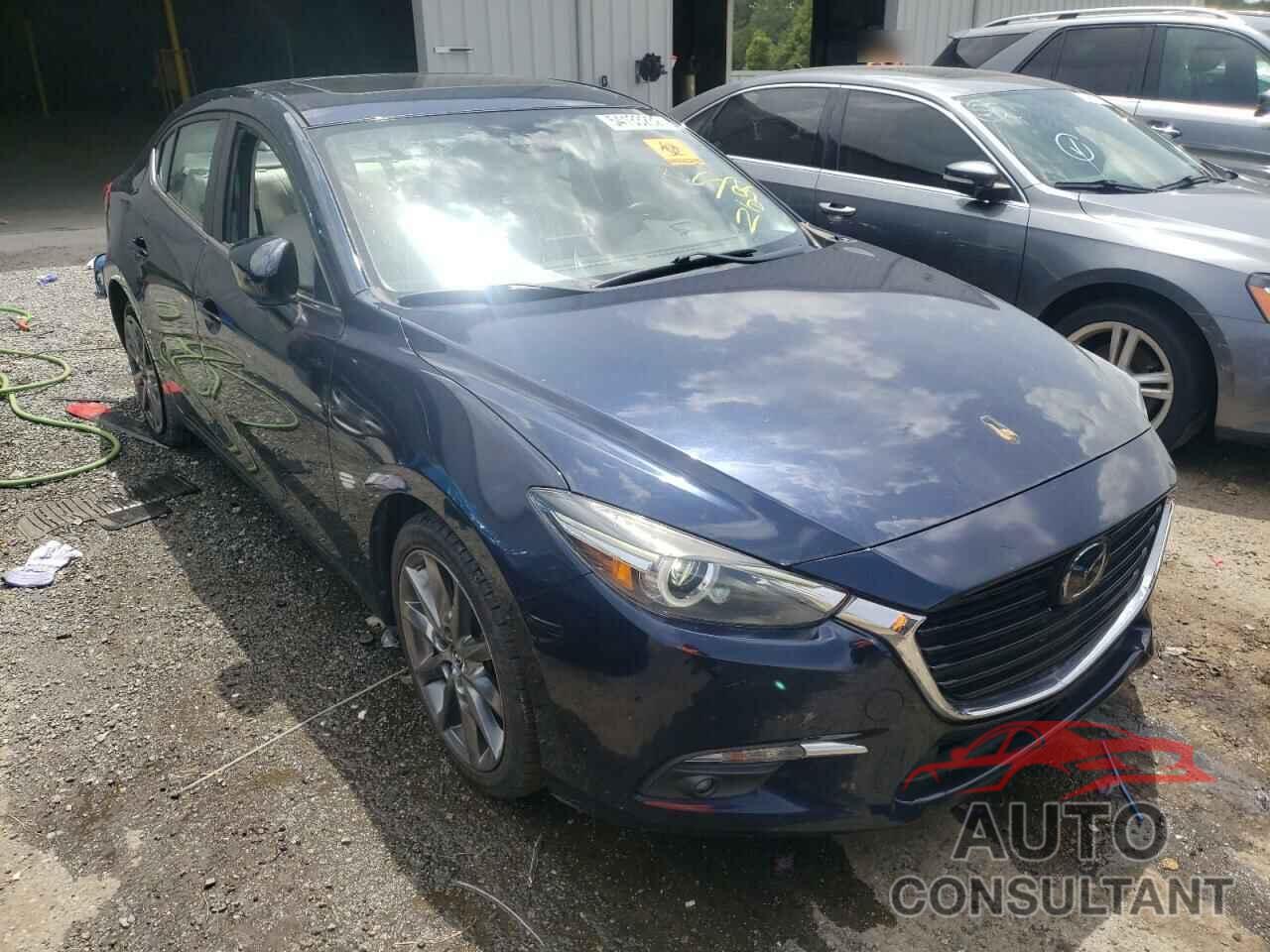 MAZDA 3 2018 - 3MZBN1W38JM171639