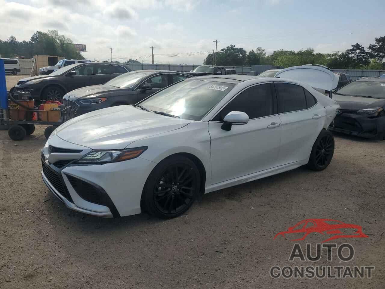 TOYOTA CAMRY 2023 - 4T1KZ1AK5PU083458