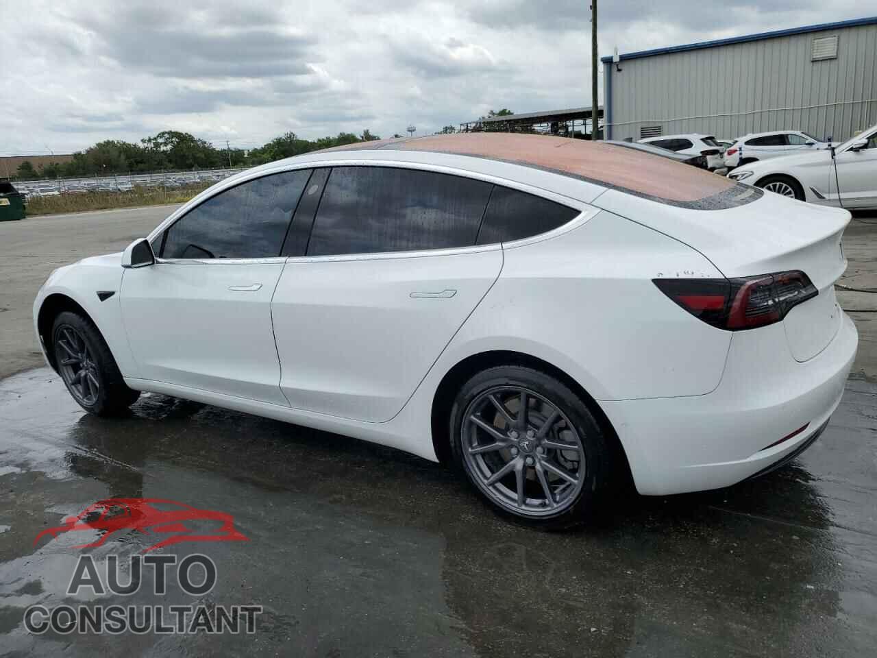 TESLA MODEL 3 2018 - 5YJ3E1EA2JF010635