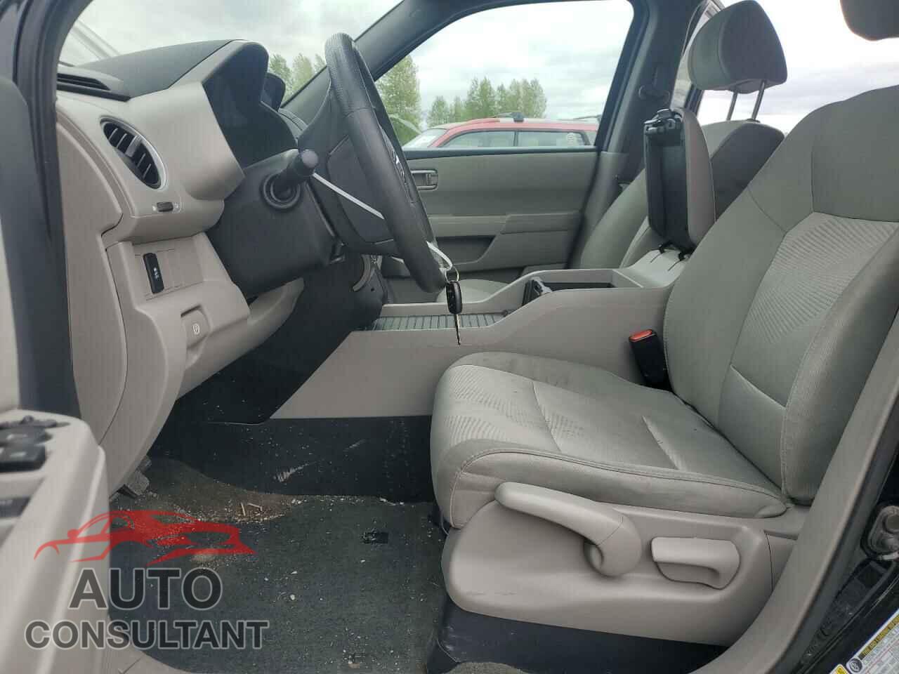 HONDA PILOT 2014 - 5FNYF4H25EB030005