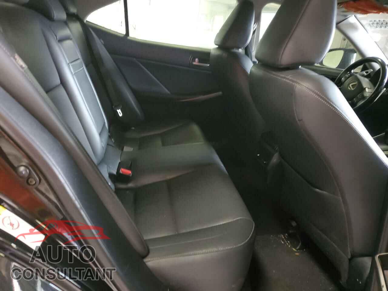 LEXUS IS 2017 - JTHCM1D26H5016901