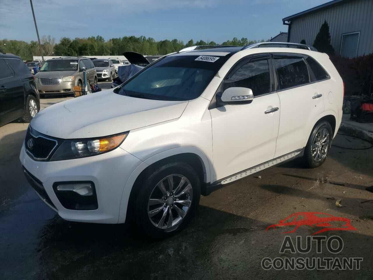 KIA SORENTO 2013 - 5XYKW4A21DG352941