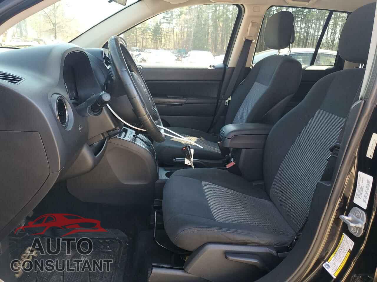 JEEP COMPASS 2011 - 1J4NF1FB9BD223419