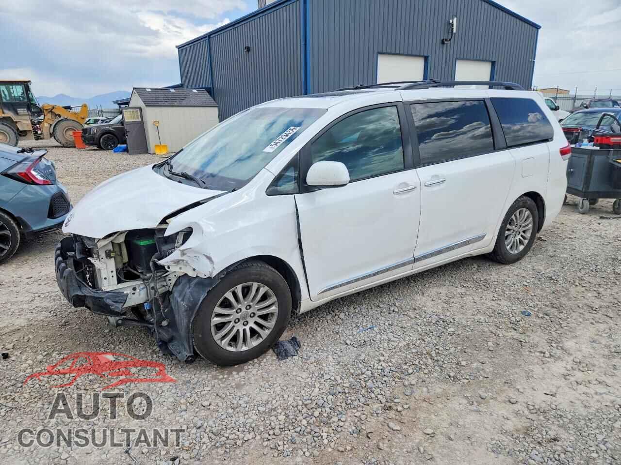 TOYOTA SIENNA 2013 - 5TDYK3DC7DS372201