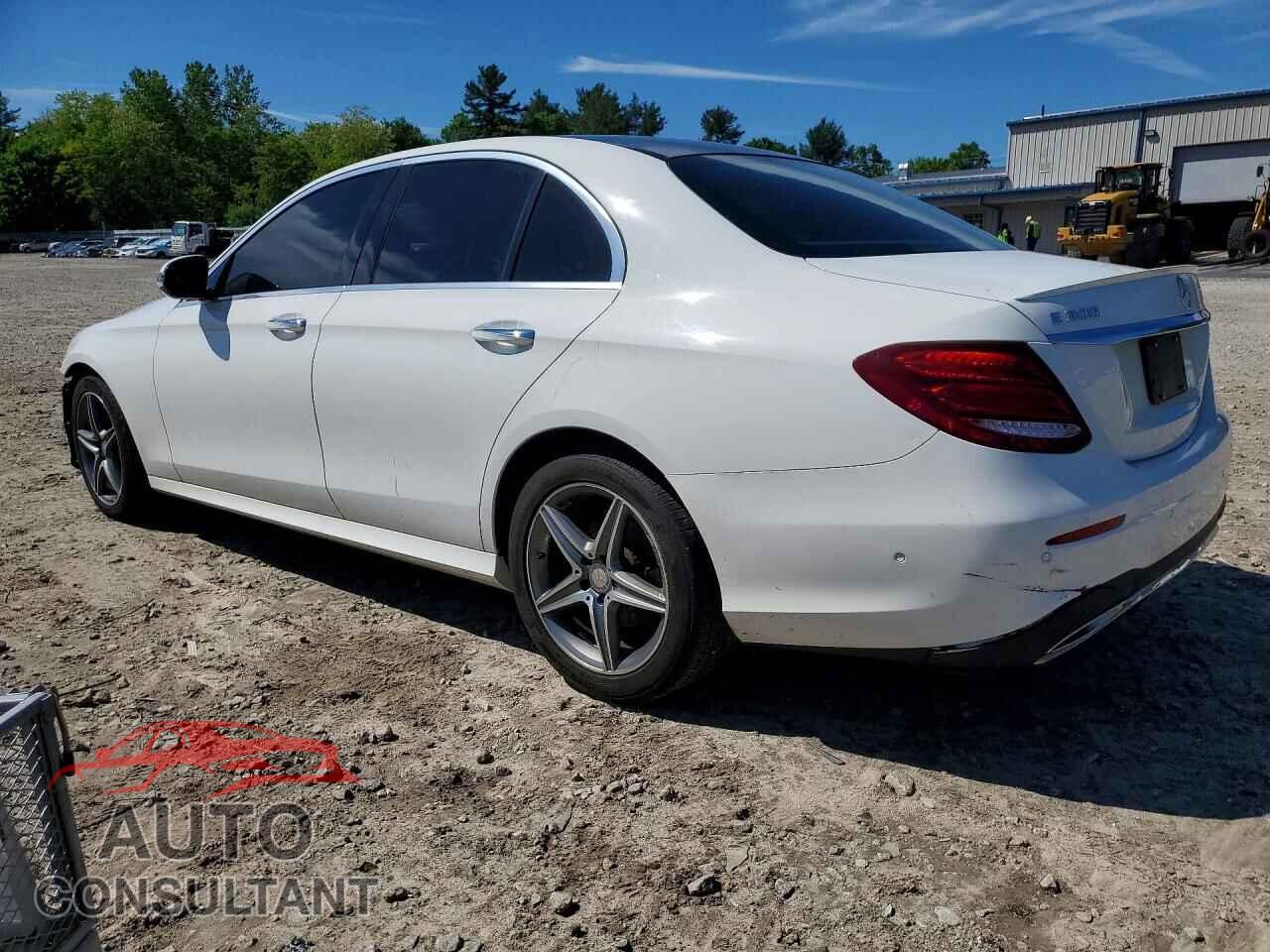 MERCEDES-BENZ E-CLASS 2017 - WDDZF4KB2HA212664