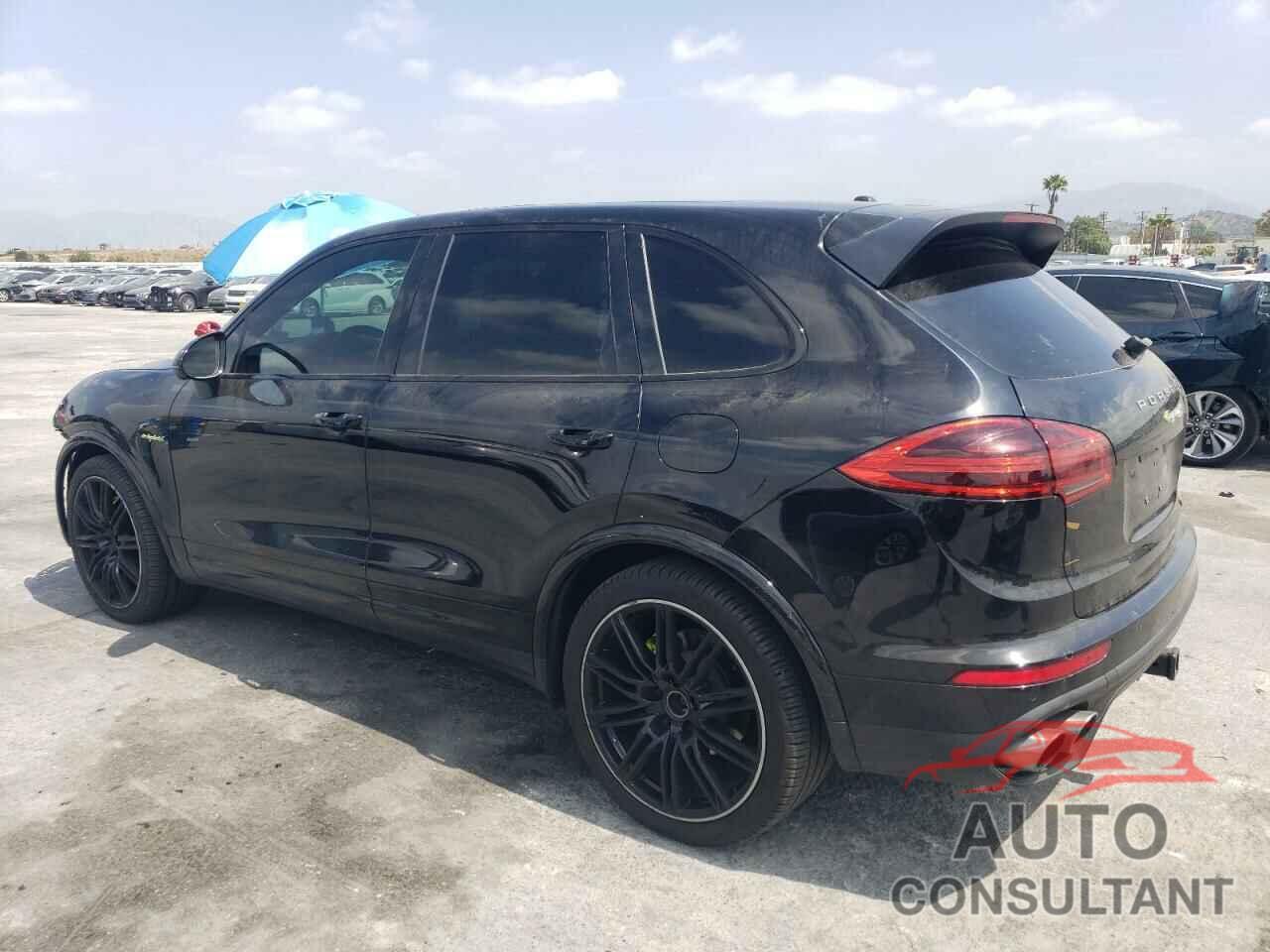 PORSCHE CAYENNE 2017 - WP1AE2A23HLA71302