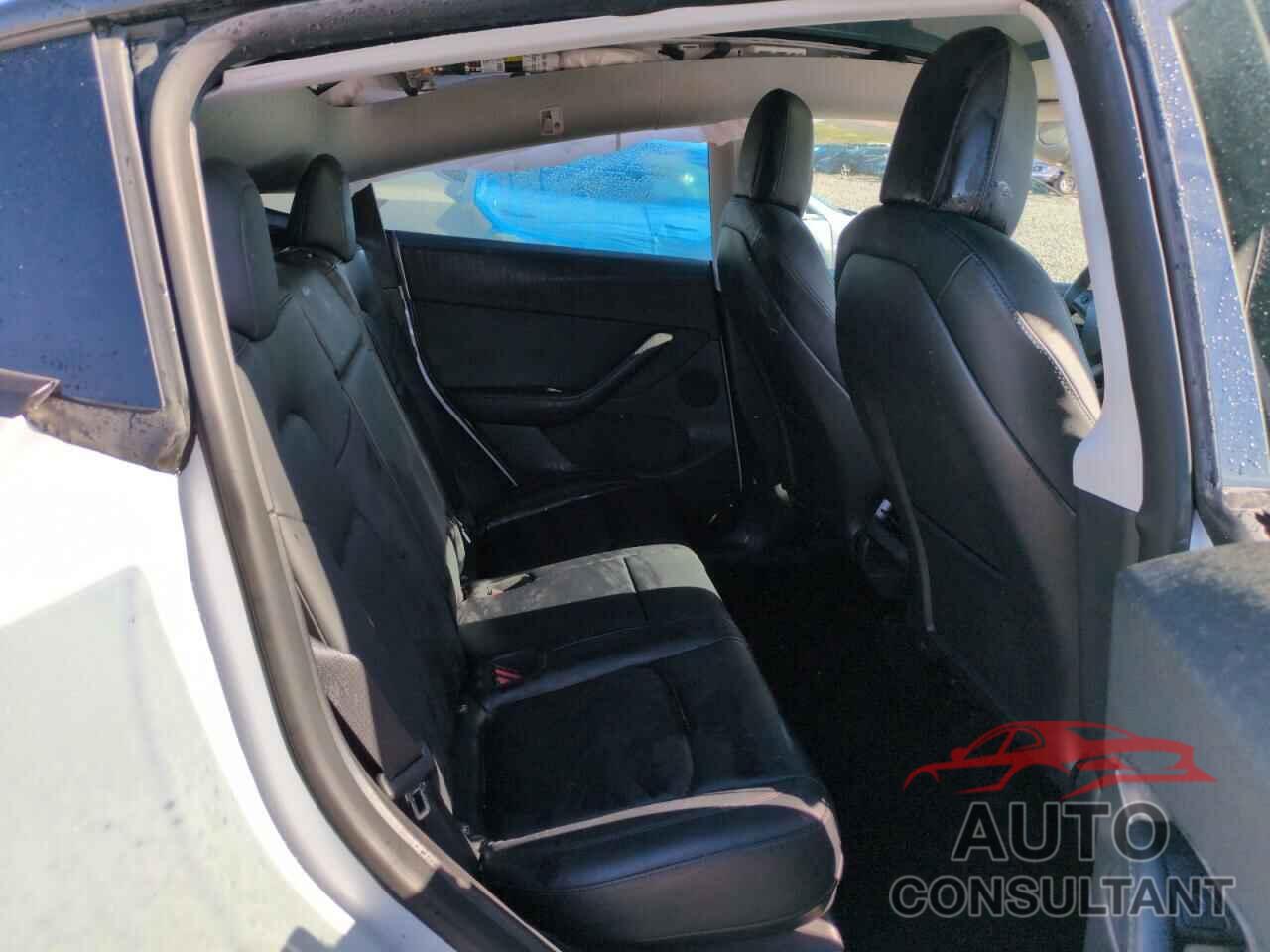 TESLA MODEL Y 2022 - 7SAYGDEE1NF378026
