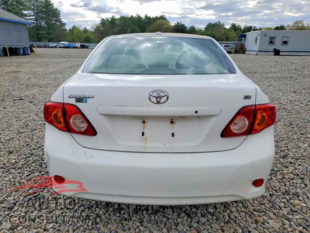 TOYOTA COROLLA 2009 - JTDBL40E09J042274