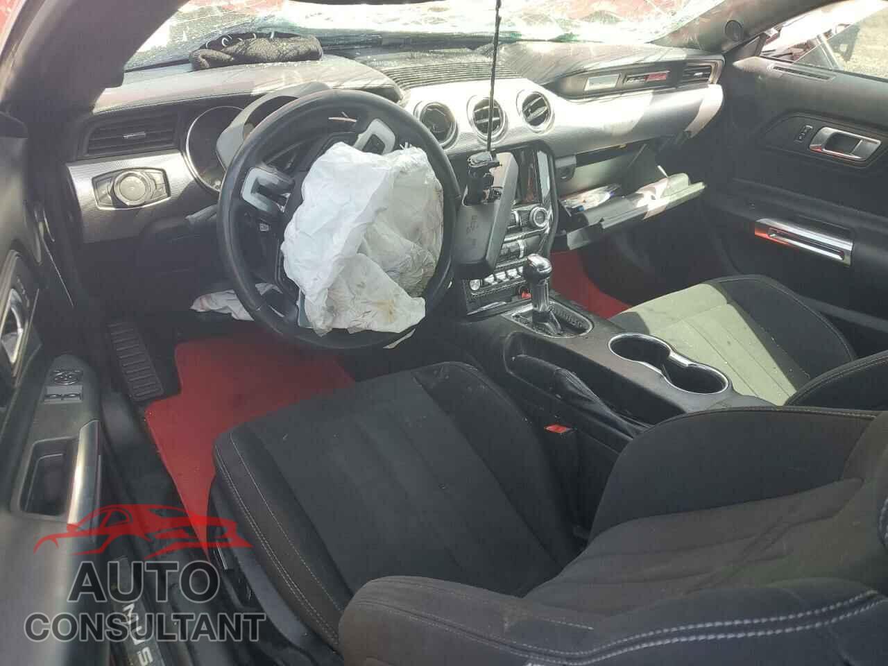 FORD MUSTANG 2018 - 1FA6P8CF4J5104991