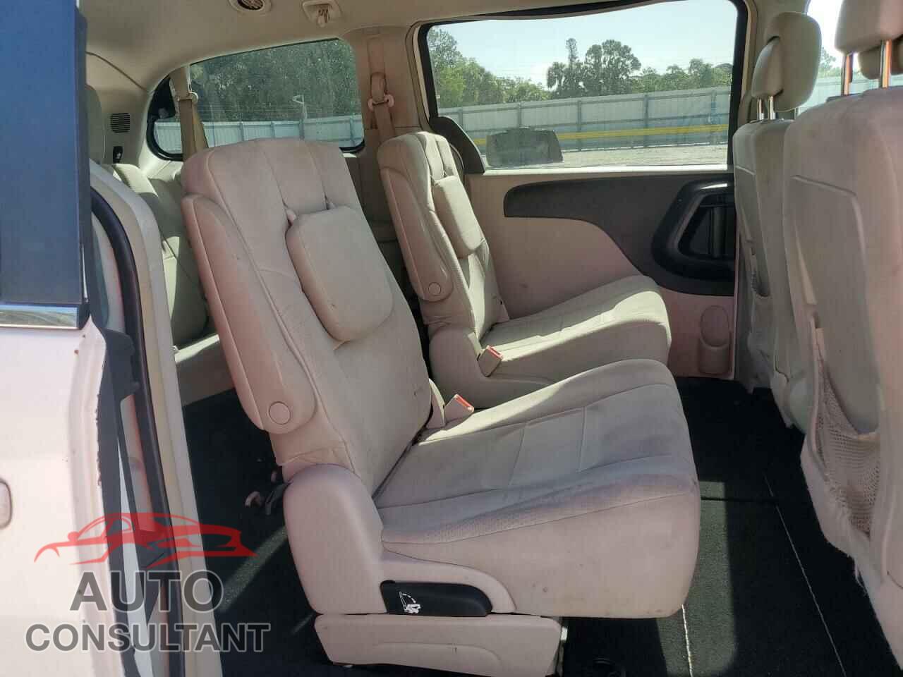 DODGE CARAVAN 2011 - 2D4RN5DG5BR755153