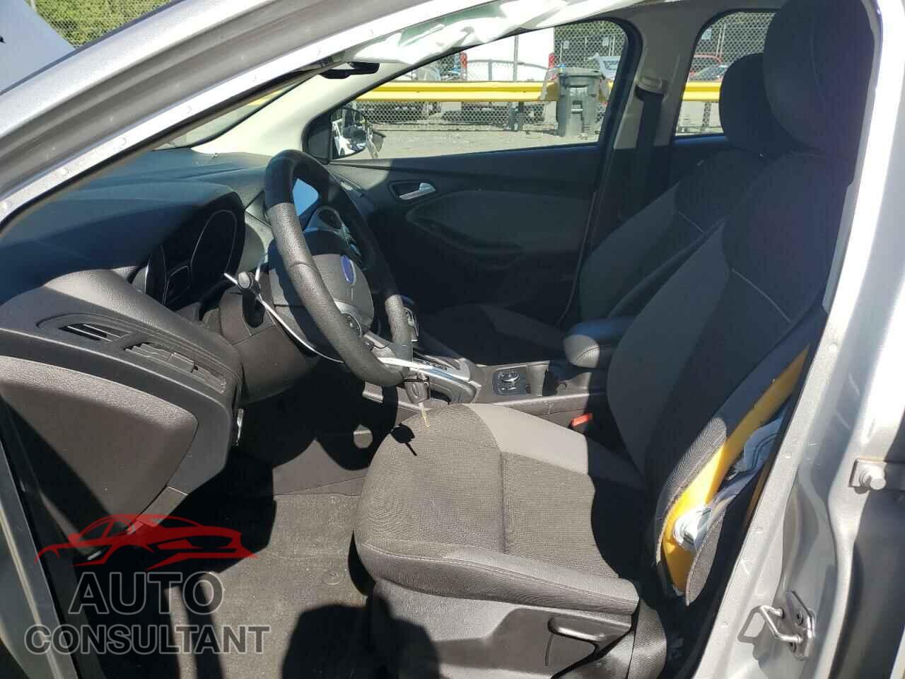 FORD FOCUS 2013 - 1FADP3F27DL207986