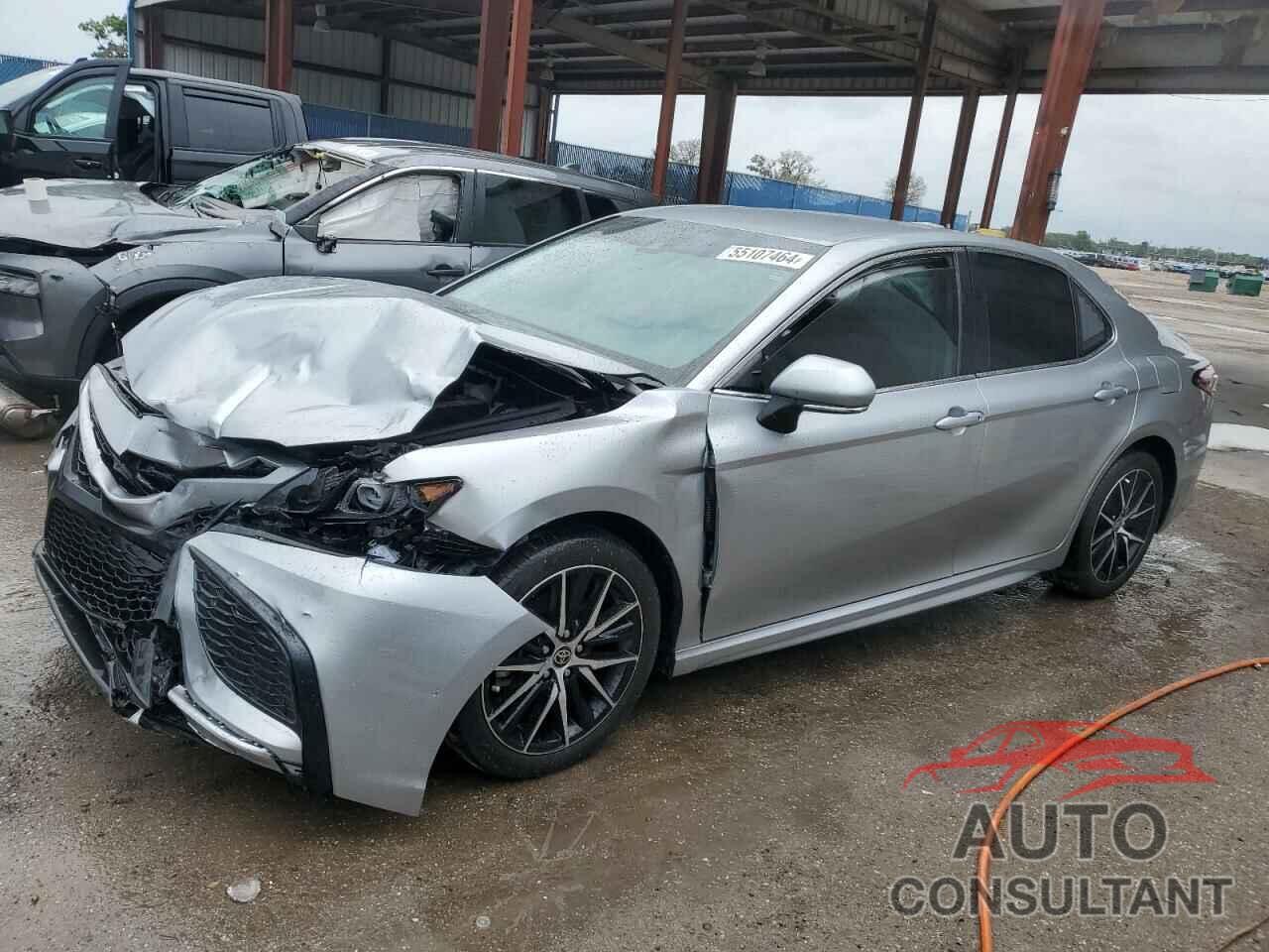 TOYOTA CAMRY 2023 - 4T1G11AK8PU817023