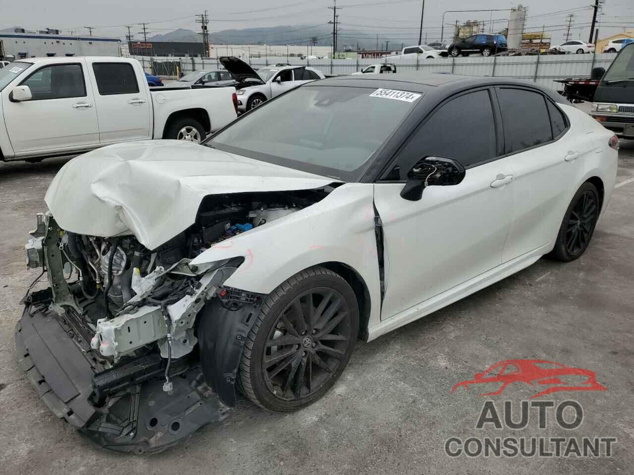 TOYOTA CAMRY 2023 - 4T1KZ1AK8PU086693