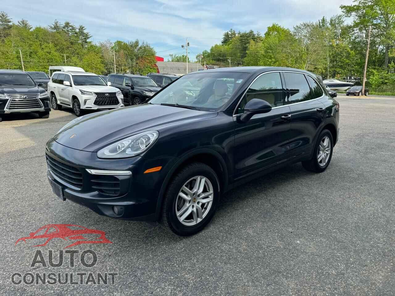 PORSCHE CAYENNE 2017 - WP1AA2A29HKA89224