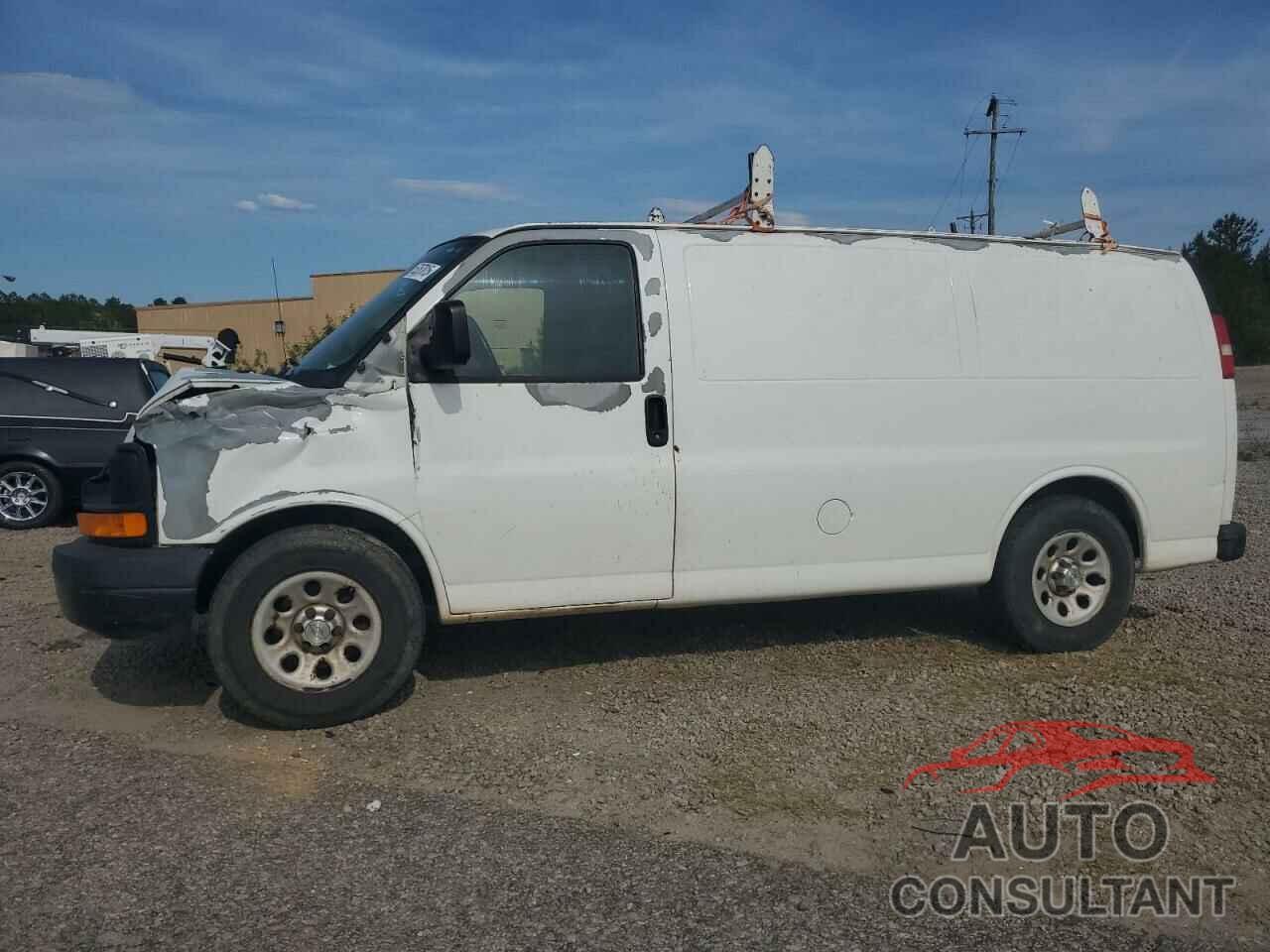 CHEVROLET EXPRESS 2012 - 1GCSGAFX4C1117139