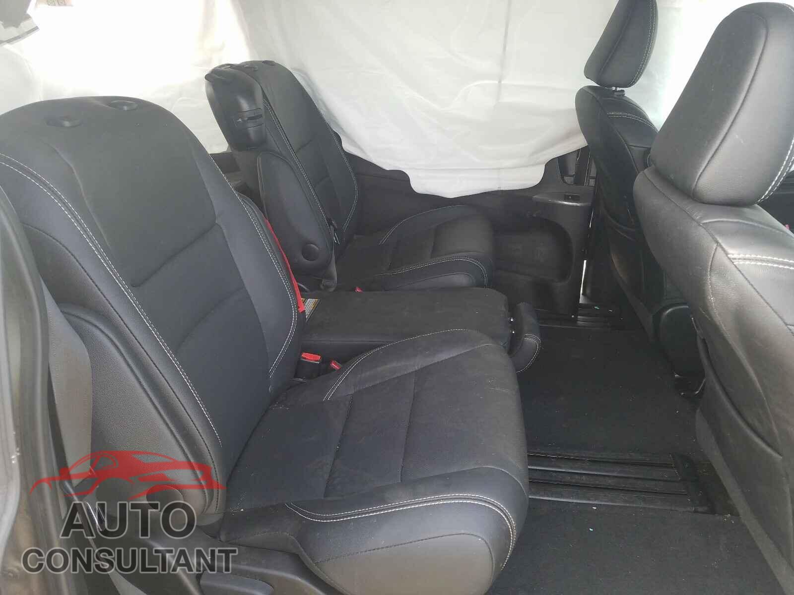 TOYOTA SIENNA 2017 - 5TDXZ3DC1HS865210