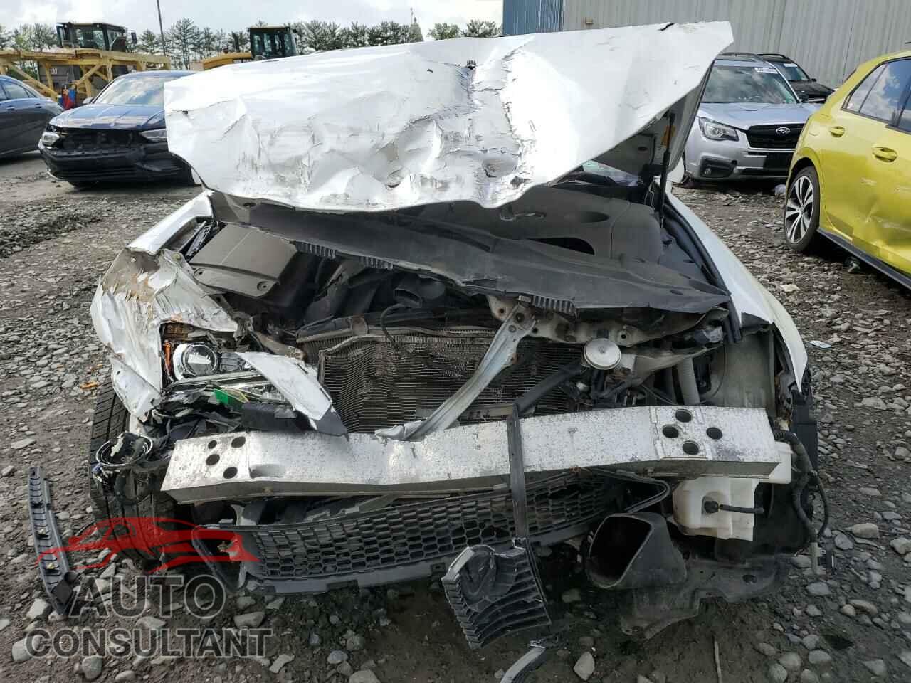 LEXUS IS 2012 - JTHCF5C29C5056935