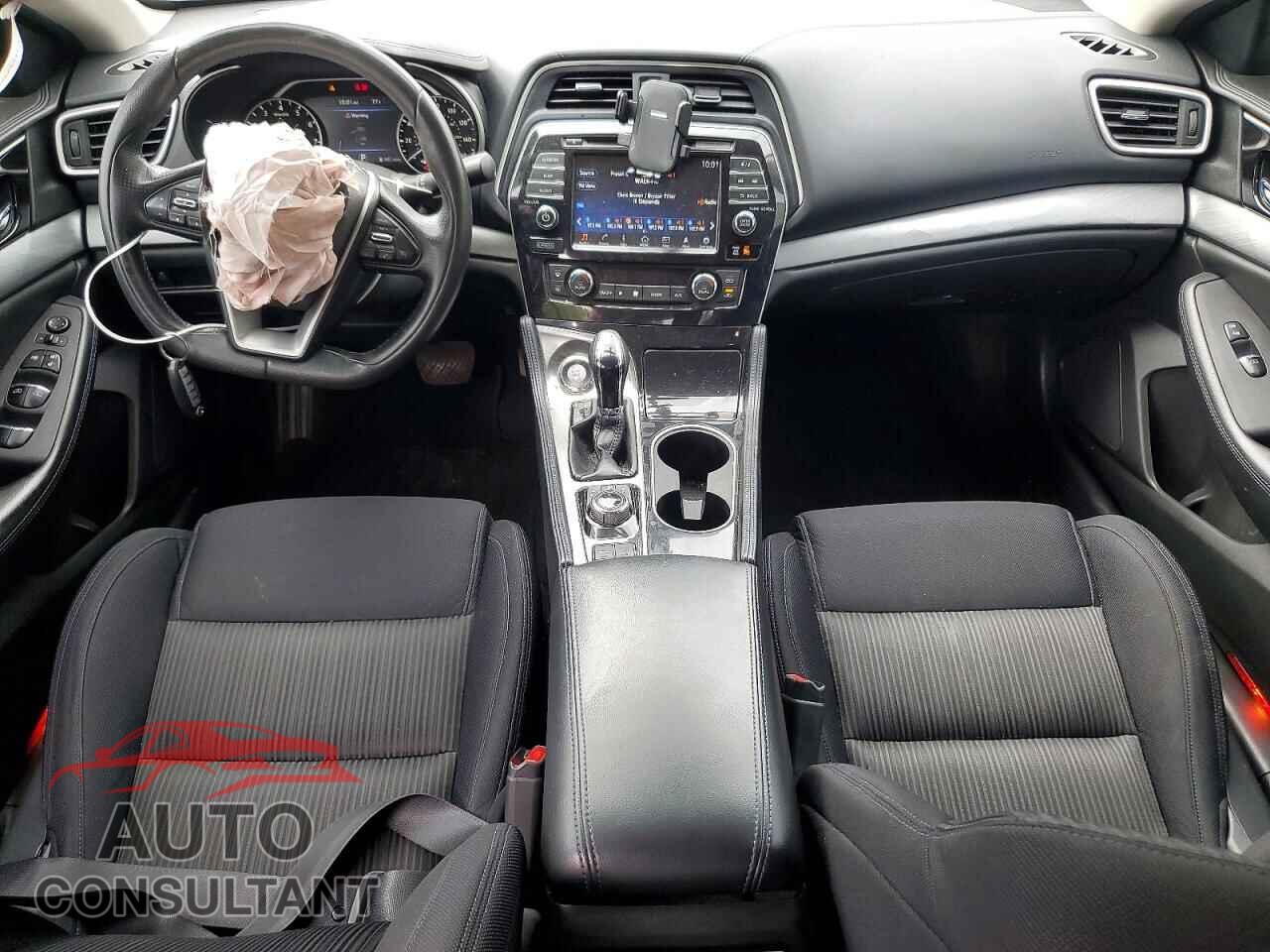 NISSAN MAXIMA 2017 - 1N4AA6AP9HC383257