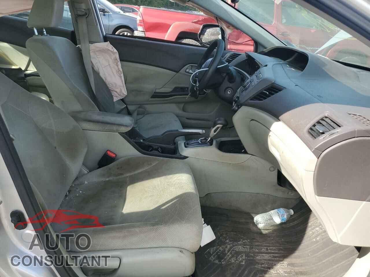 HONDA CIVIC 2012 - 19XFB2F53CE389070