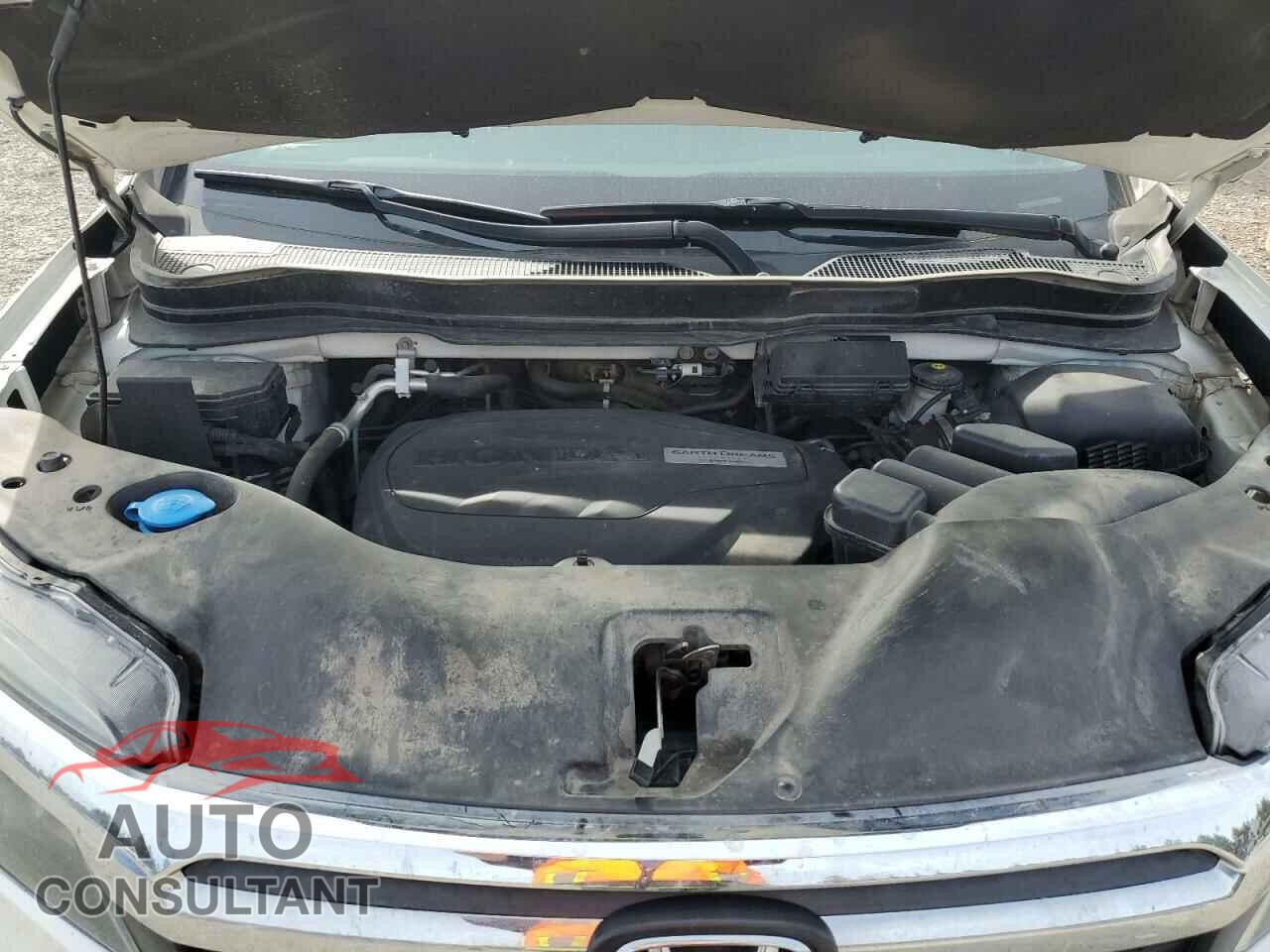 HONDA RIDGELINE 2018 - 5FPYK3F61JB001663