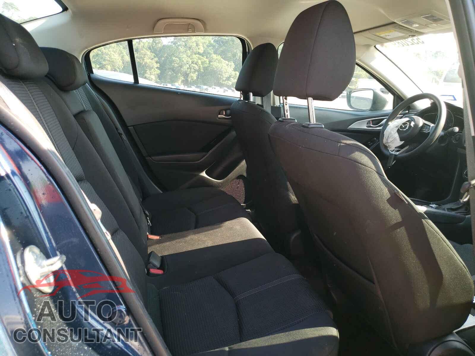 MAZDA 3 2017 - 3MZBN1U70HM105604