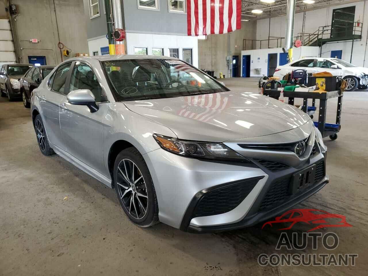 TOYOTA CAMRY 2021 - 4T1G11AK3MU574524