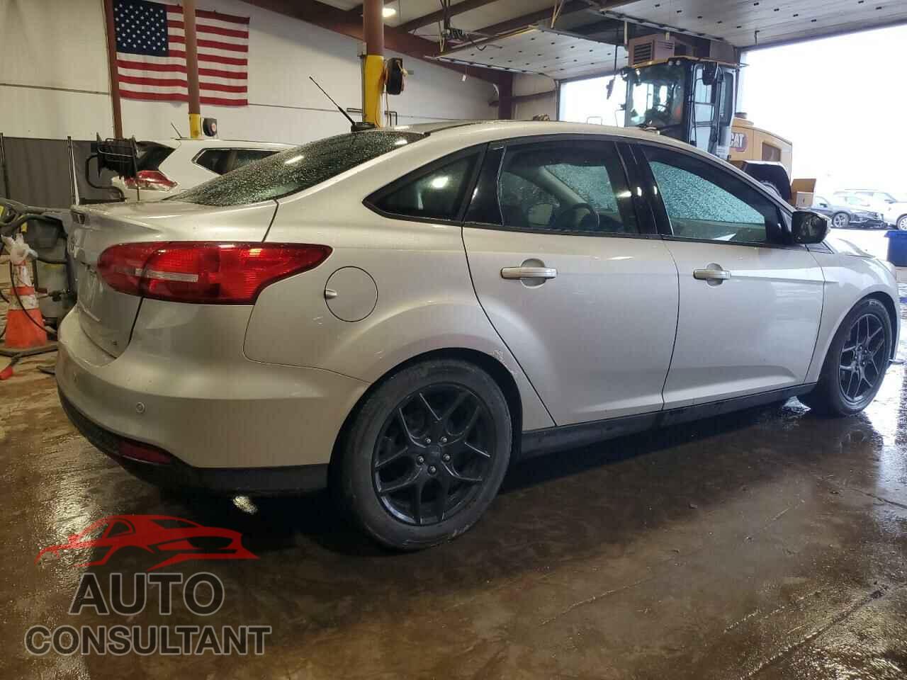 FORD FOCUS 2016 - 1FADP3F27GL396904