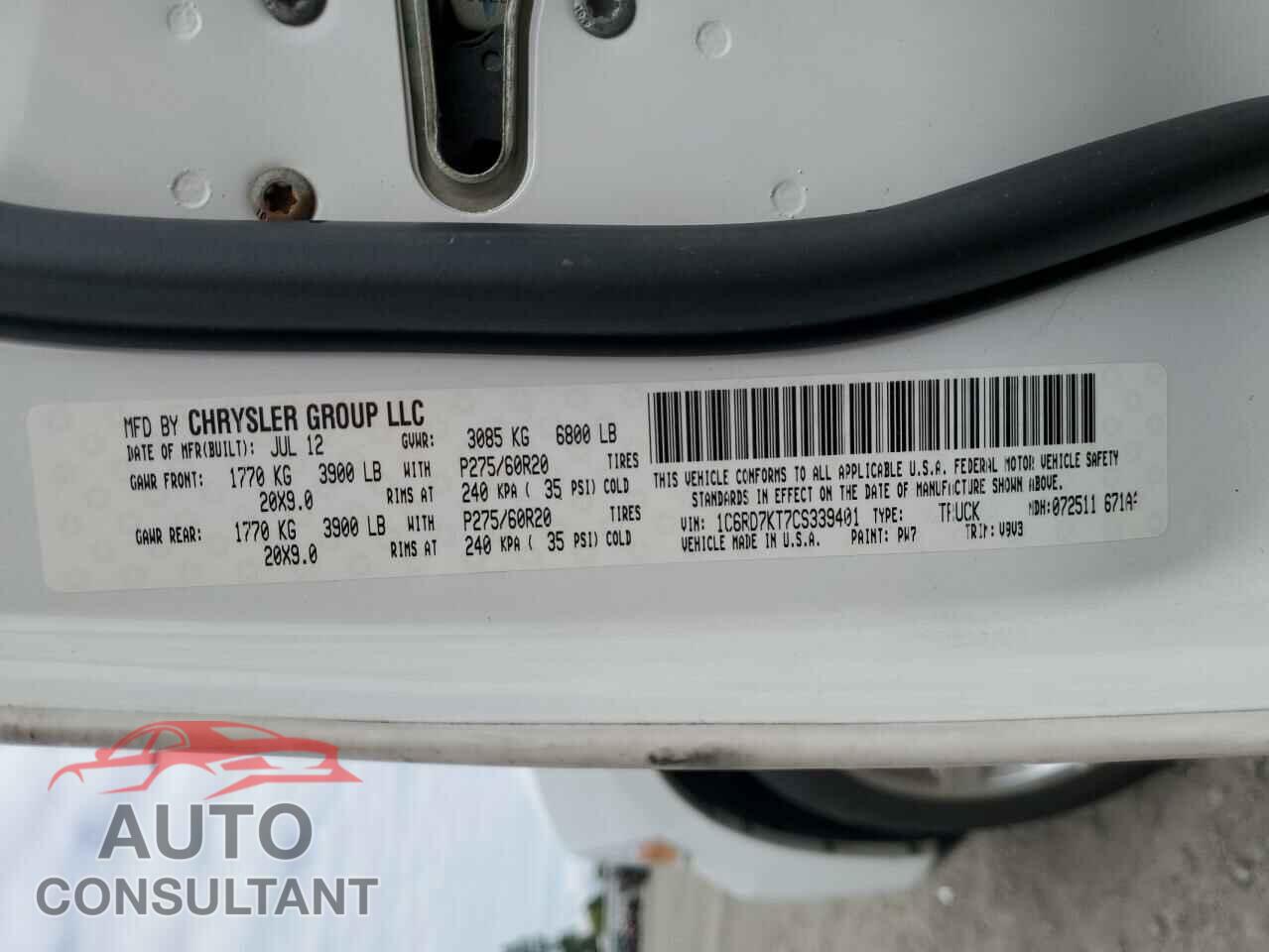 DODGE RAM 1500 2012 - 1C6RD7KT7CS339401