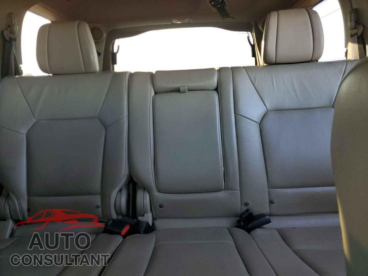 HONDA PILOT 2013 - 5FNYF4H97DB026310