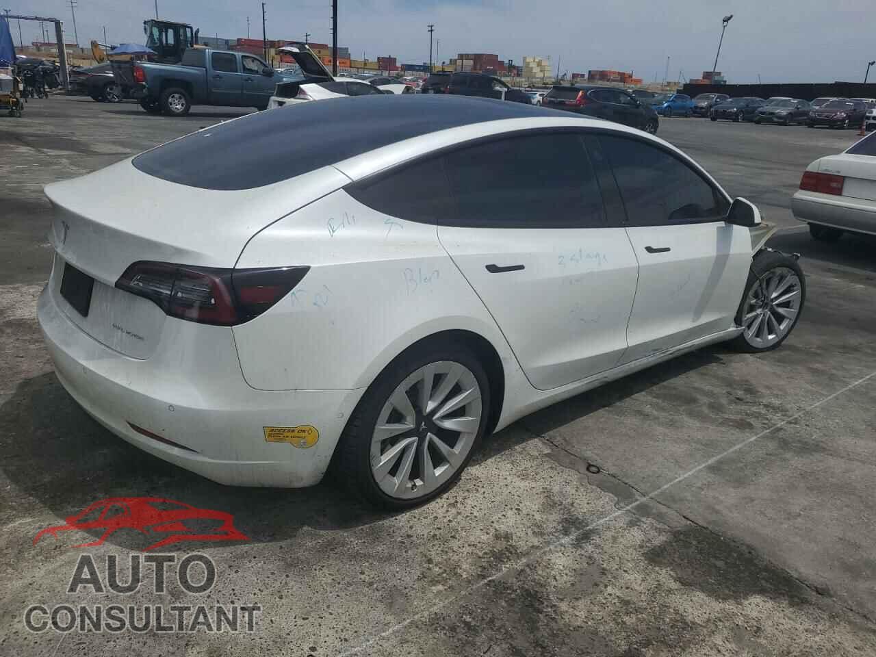TESLA MODEL 3 2022 - 5YJ3E1EB3NF211314