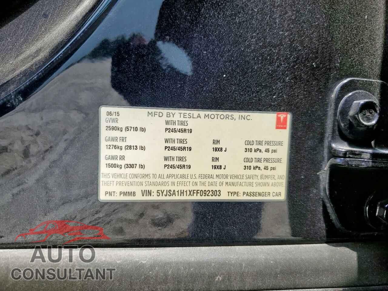 TESLA MODEL S 2015 - 5YJSA1H1XFF092303