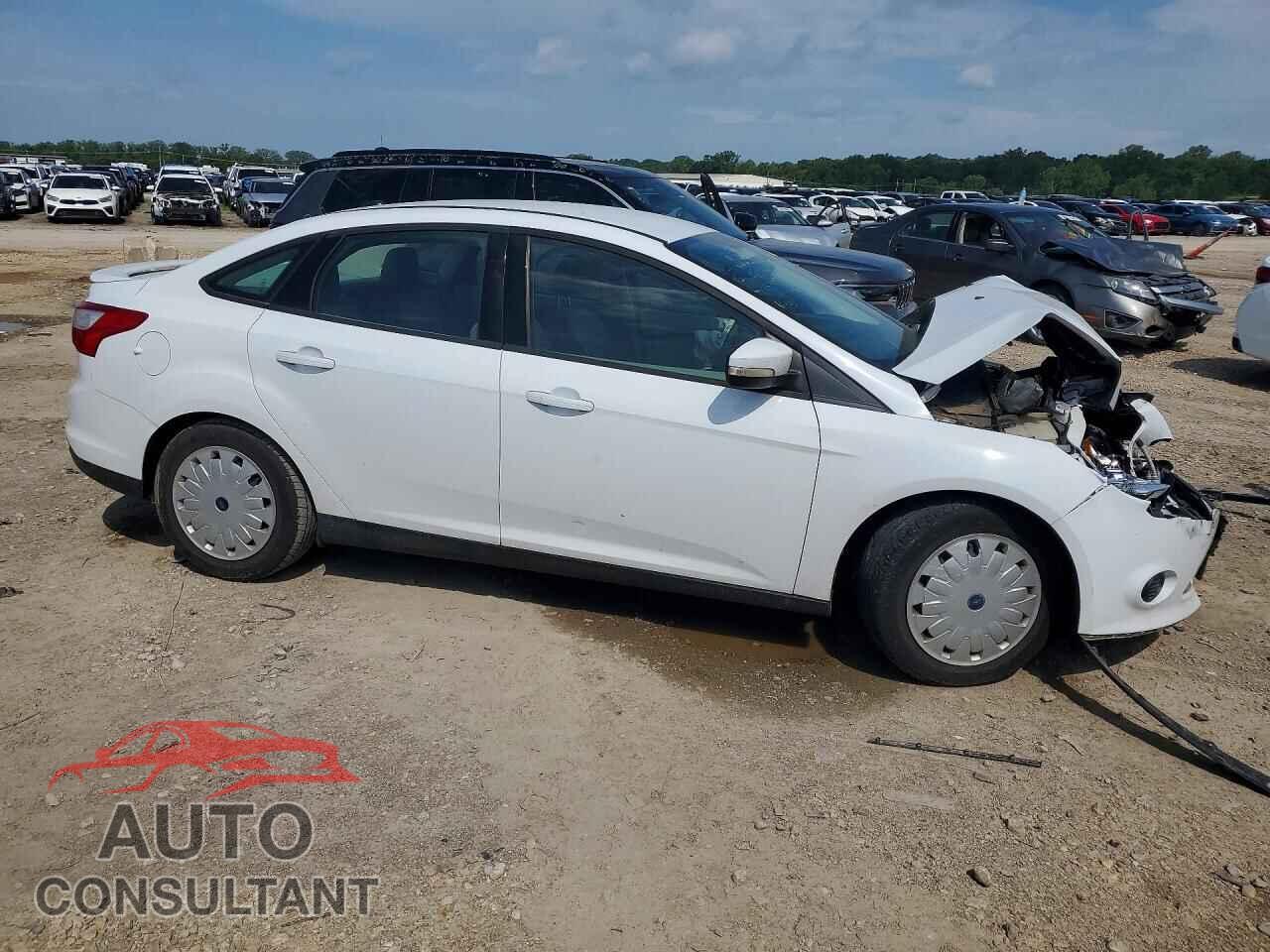 FORD FOCUS 2014 - 1FADP3F25EL112358