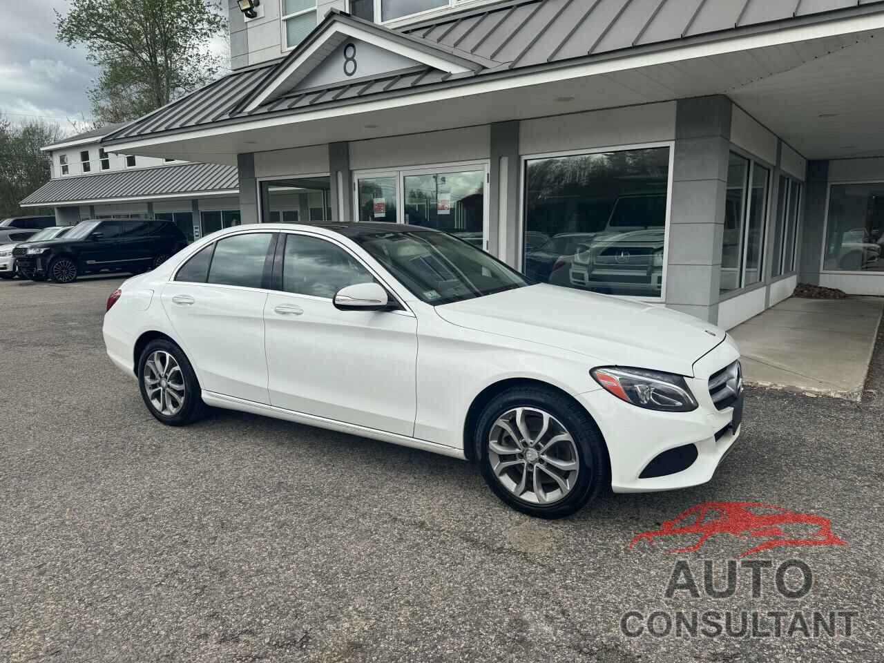 MERCEDES-BENZ C-CLASS 2015 - 55SWF4KB2FU033976