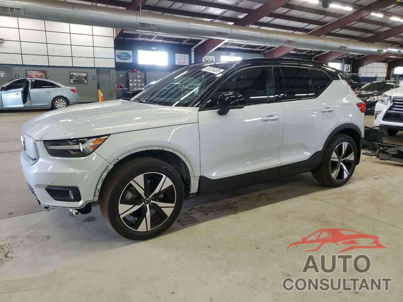 VOLVO XC40 2021 - YV4ED3UR8M2546301