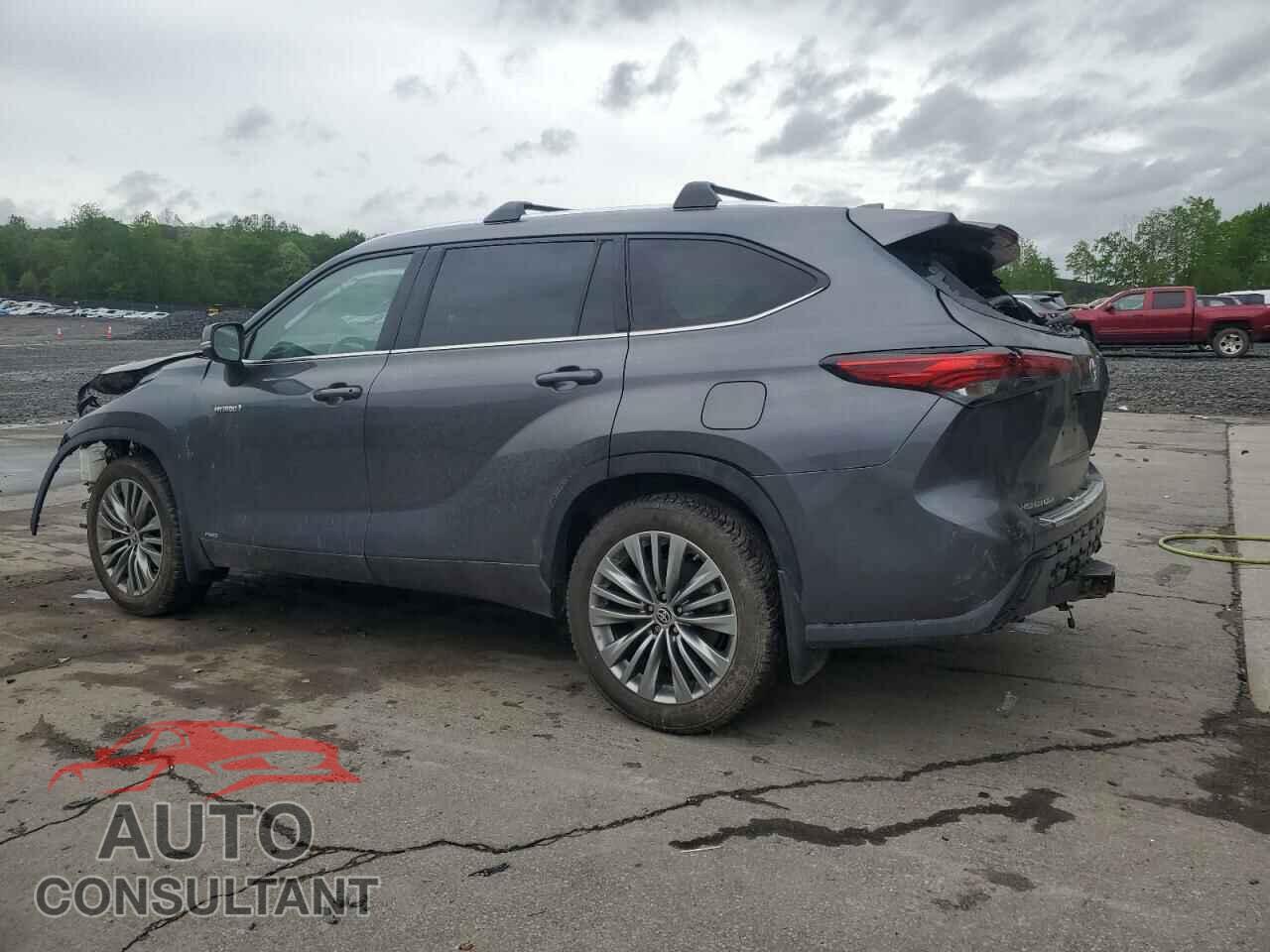 TOYOTA HIGHLANDER 2021 - 5TDEBRCH2MS020372