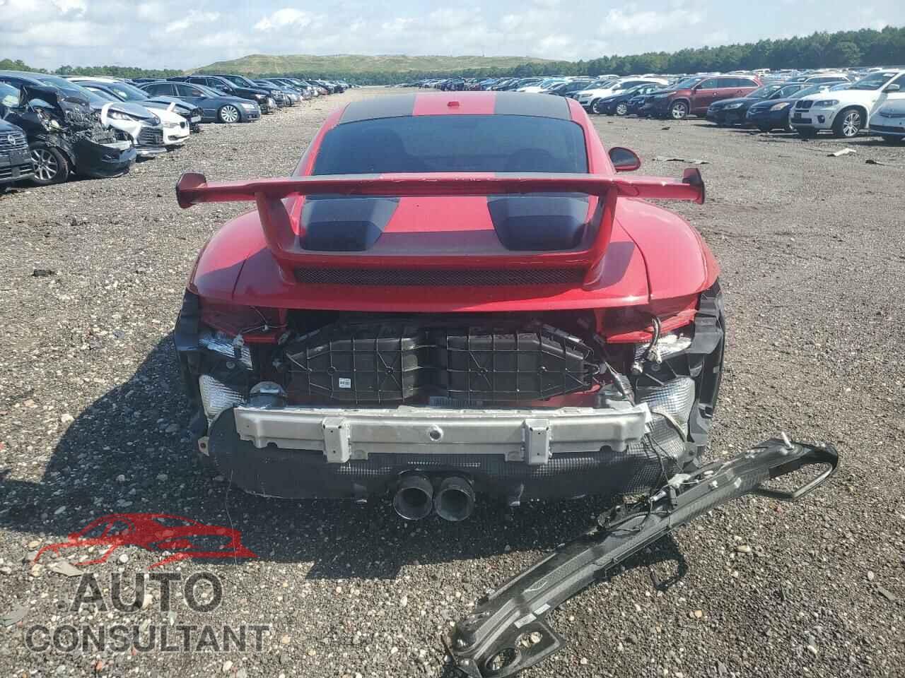 PORSCHE 911 2018 - WP0AC2A91JS175545