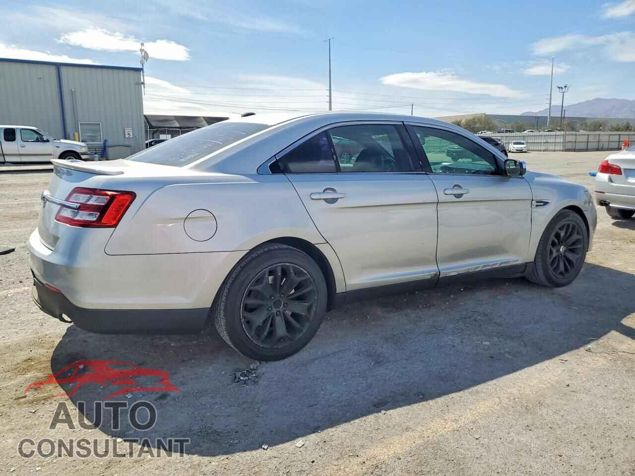 FORD TAURUS 2013 - 1FAHP2F80DG225559
