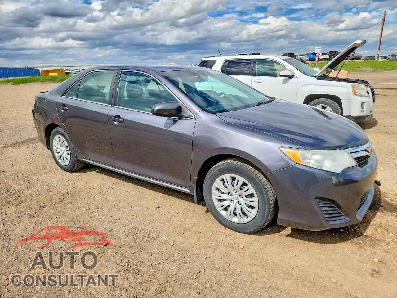 TOYOTA CAMRY 2013 - 4T1BF1FK4DU642995