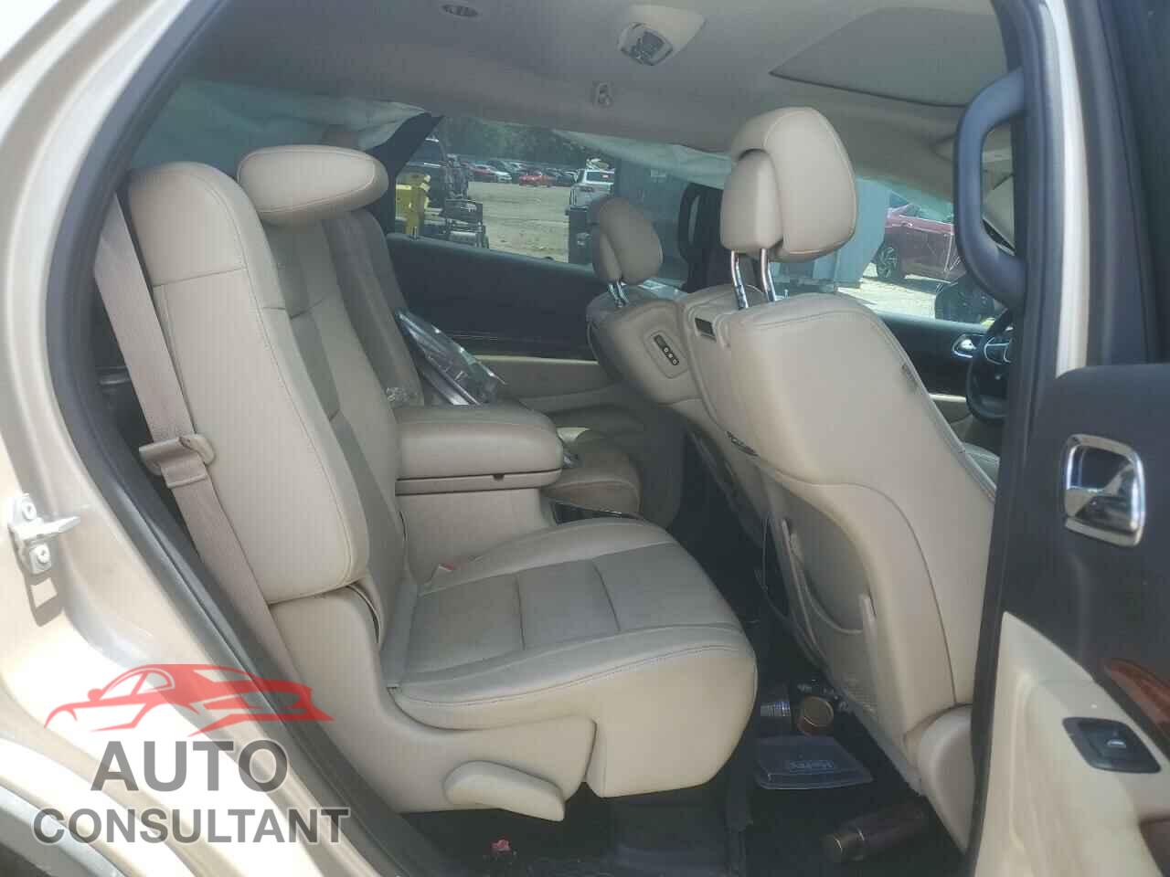 DODGE DURANGO 2015 - 1C4SDHET0FC873740