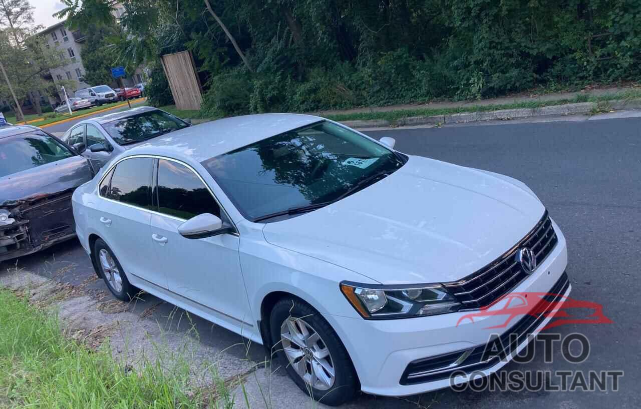 VOLKSWAGEN PASSAT 2016 - 1VWAS7A36GC027273