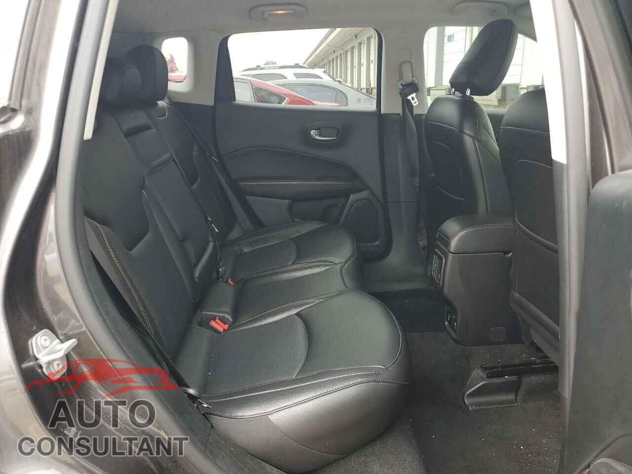 JEEP COMPASS 2019 - 3C4NJDCB5KT771633